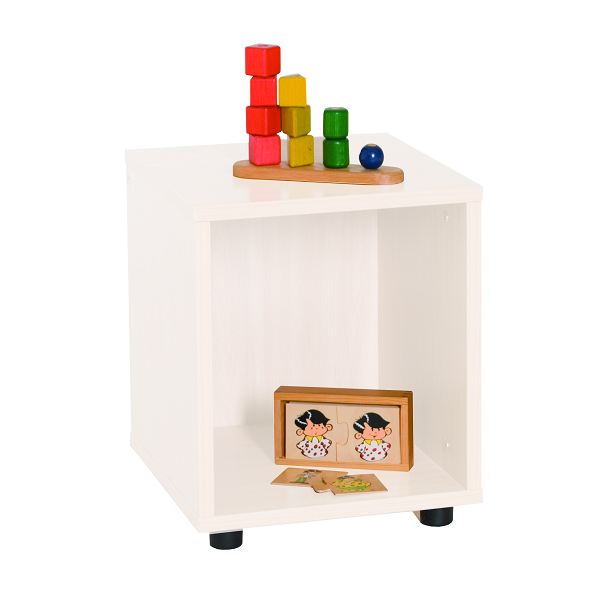 Mueble con estante blanco