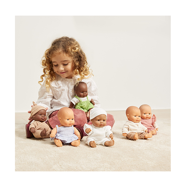 Muñeco asiático 21 cm