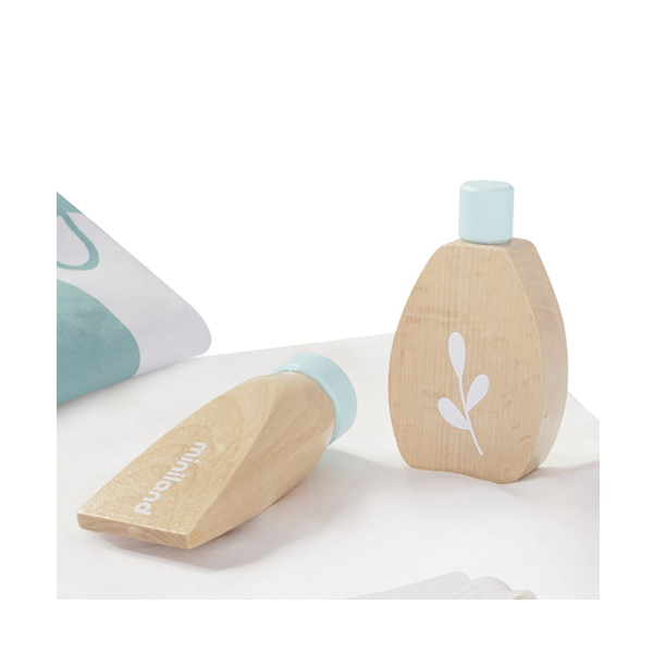 Set higiene de madera para muñecos