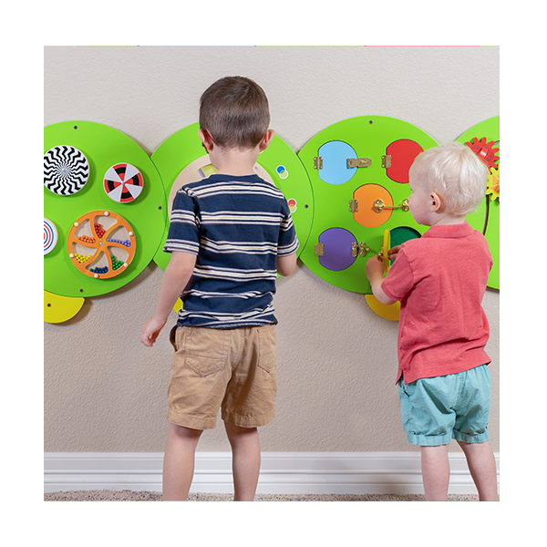 Paneles para pared con actividades Oruga